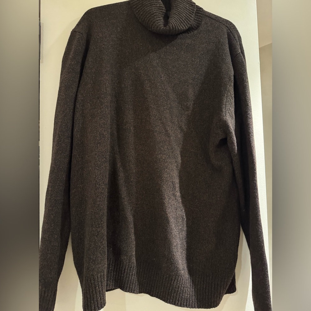 Banana Republic Dark Brown Turtleneck Sweater